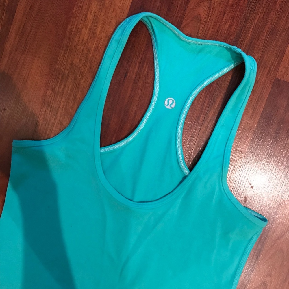 Lululemon seafoam green tank top size 6